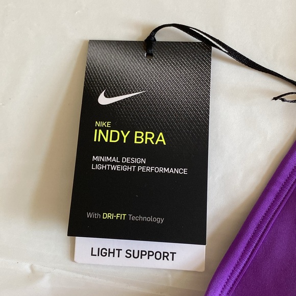 Nike sports bra - Picture 2 of 5